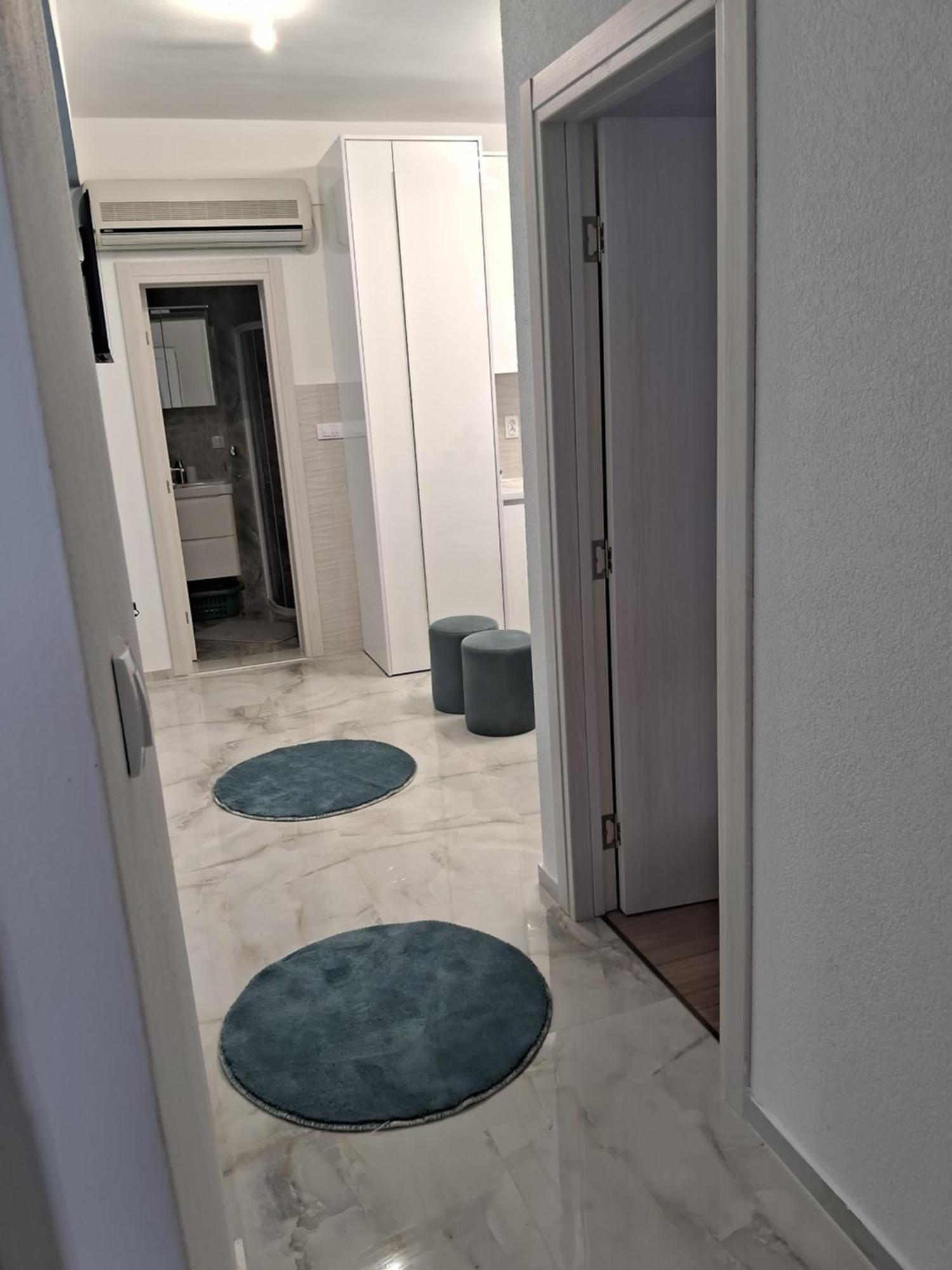 Apartmani Slado تريبينيي الغرفة الصورة